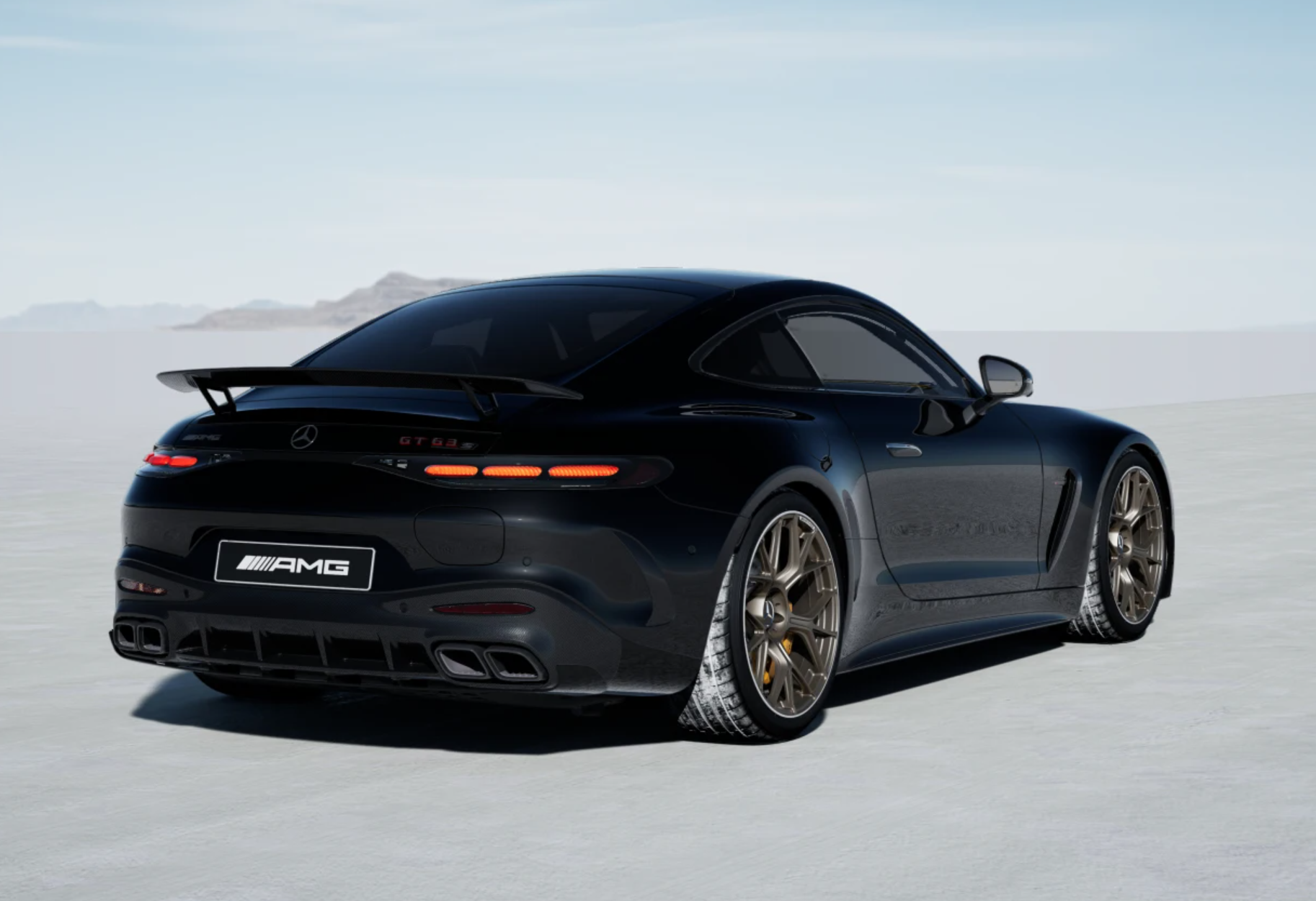 MERCEDES AMG GT 63 E-PERFORMANCE 4MATIC+ COUPÉ | NOVÝ MODEL | nové auto objednané do výroby | V8 BiTurbo | elektromotor | 816 koní | super cena | max výbava | online prodej | online nákup | autobuy.com